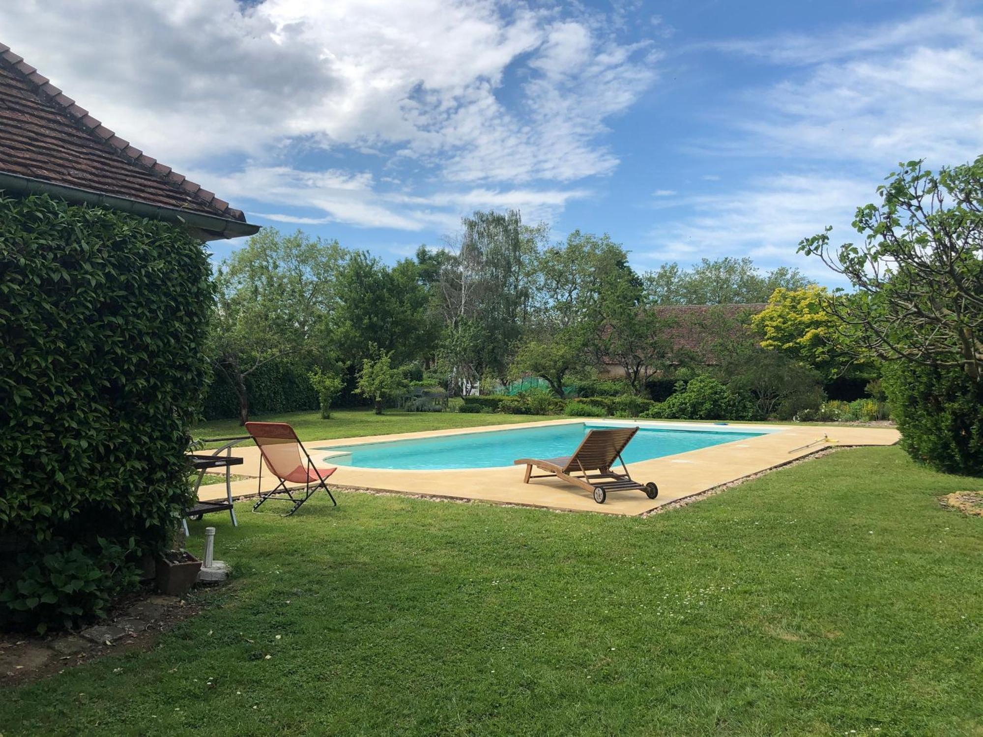 Gite Charmant Avec Piscine Chauffee, Tennis Et Jardin Pres De Beaumont-Sur-Sarthe - Fr-1-410-214 Villa Maresche Luaran gambar